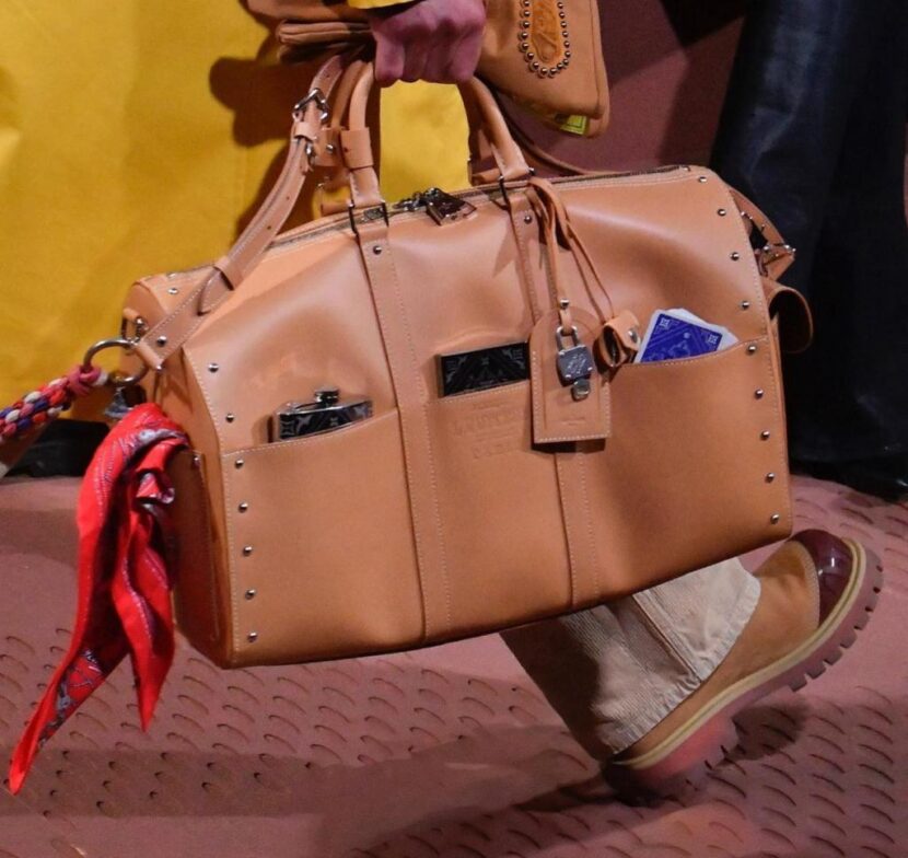 Coleção de Pharrell Williams para Louis Vuitton traz novidades para o vestuário masculino WhatsApp Image 2024-01-17 at 10.43.19