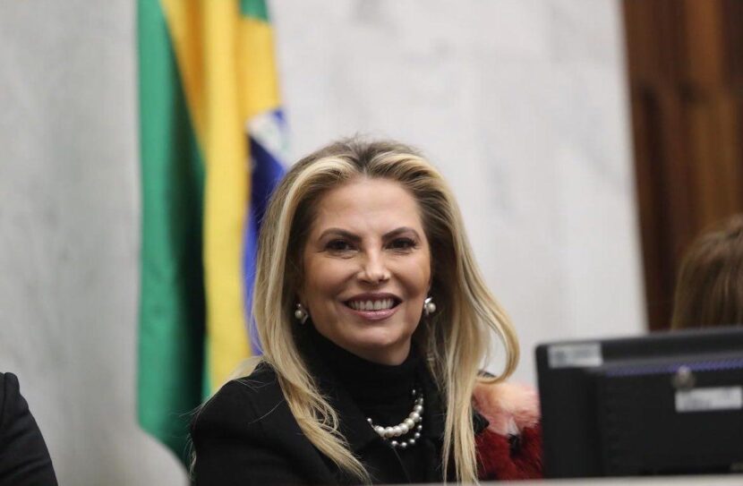 Ex-governadora do Paraná, Cida Borghetti (PP), irá receber título de Cidadã Benemérita IMG_20240206_215120_903