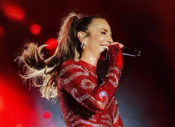 Ivete Sangalo anuncia show da nova turnê em Curitiba Ivete Sangalo anuncia show da nova turnê em Curitiba