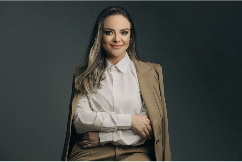 MULHERES DE SUCESSO: Doutora Jéssica Rico Bocato atua transformando vidas e sorrisos na região Sul do país Doutora Jéssica Rico Bocato atua transformando vidas e sorrisos na região Sul do país