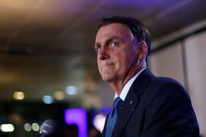 Polícia Federal intima Bolsonaro a prestar depoimento sobre tentativa de golpe Polícia Federal intima Bolsonaro a prestar depoimento sobre tentativa de golpe