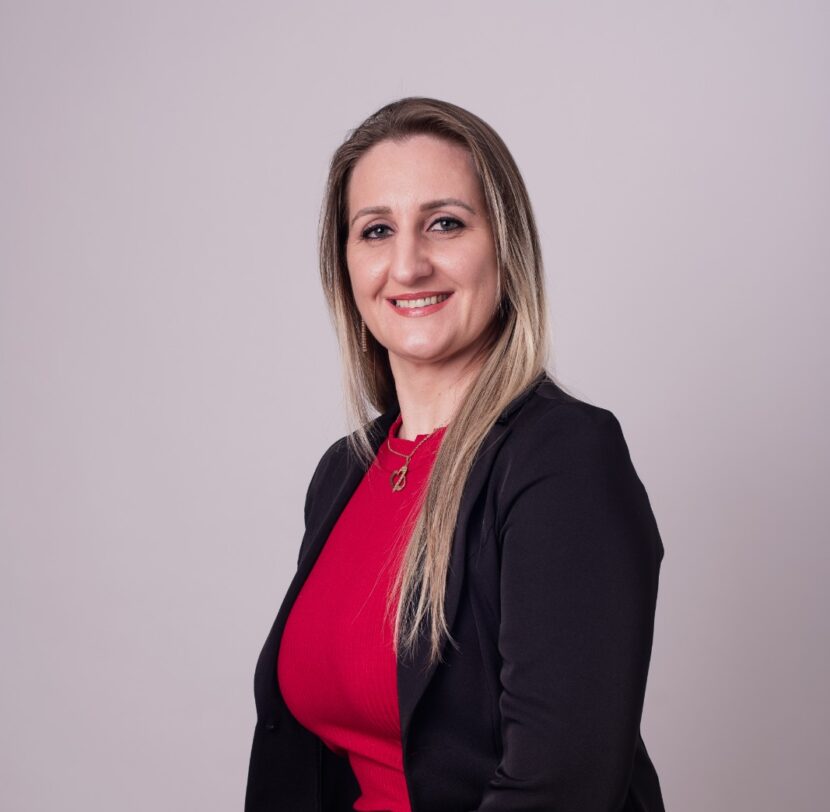 Mulheres que Inspiram Outras Mulheres: A Jornada de Glaciane Damiani Mulheres que Inspiram Outras Mulheres: A Jornada de Glaciane Damiani