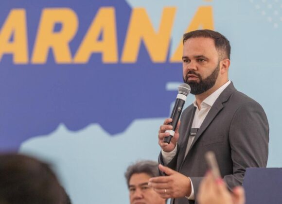 Educação é prioridade: secretário de educação do Paraná compartilha presença na EMUPAR24