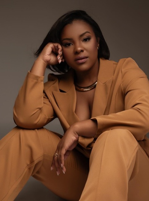 Advogada Thaiane Amaral destaca a importância de cuidar da imagem WhatsApp Image 2024-04-20 at 18.42.04