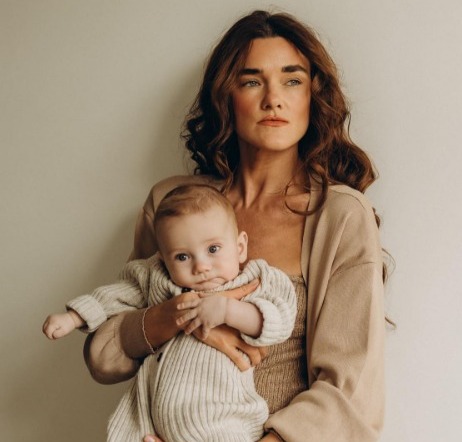 Personal Stylist russa, chama atenção por combinar roupas com seu filho WhatsApp Image 2024-04-20 at 20.06.11