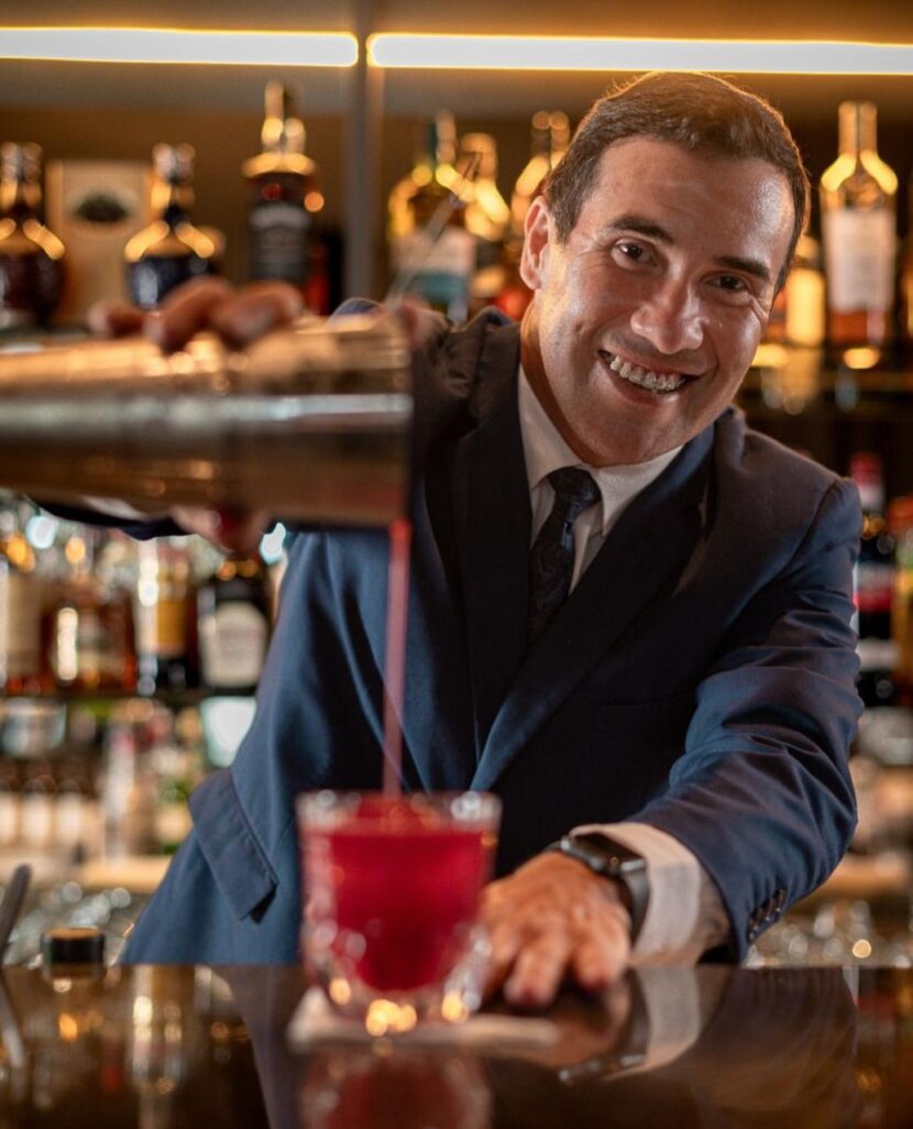 Full Jazz Bar em Curitiba inova com temática e música diferenciada Full Jazz Bar em Curitiba inova com temática e música diferenciada