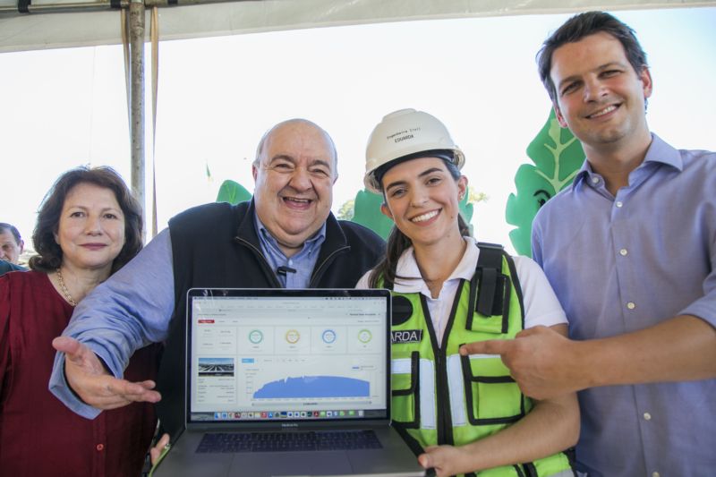 Terminal Solar Boqueirão sustentável é inaugurado em Curitiba Terminal Solar Boqueirão sustentável é inaugurado em Curitiba