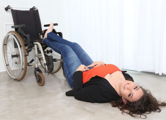 Eliane Batista: a cadeirante que superou obstáculos e leva uma vida normal em seu dia a dia Eliane Batista: a cadeirante que superou obstáculos e leva uma vida normal