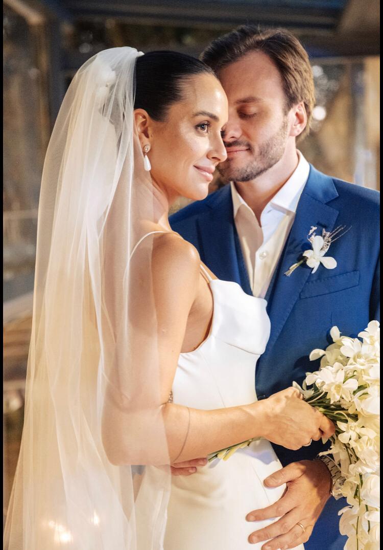 Casamento dos Sonhos: Jessica Padilha transmite modernidade e elegância em seu casamento Casamento dos Sonhos: Jessica Padilha transmite modernidade e elegância em seu casamento