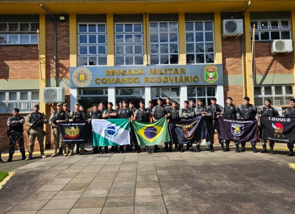 Polícia Militar do Paraná se solidariza com situação do Rio Grande do Sul atuando no resgate