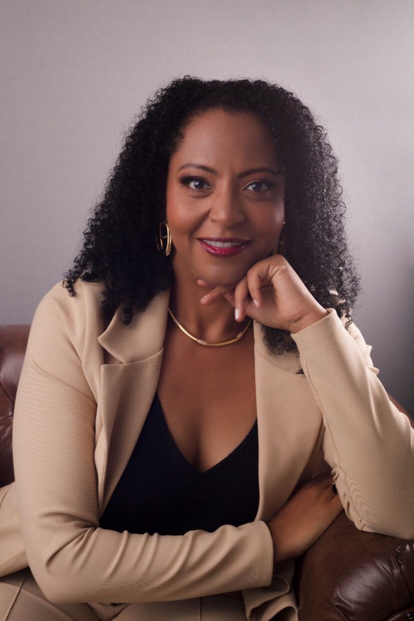 De engenheira a especialista financeira, Flávia Alves empodera mulheres e transforma vidas através da educação e liderança De engenheira a especialista financeira, Flávia Alves empodera mulheres e transforma vidas através da educação e liderança