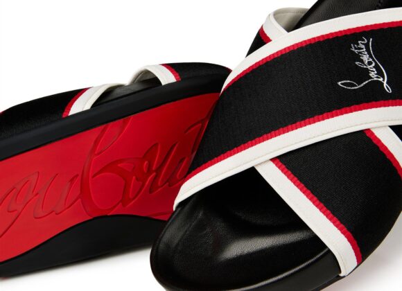 Christian Louboutin inova no guarda-roupa masculino com os slides Christian Louboutin inova no guarda-roupa masculino com os slides