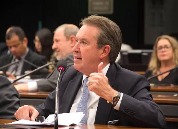 PT oficializa apoio a Luciano Ducci em busca da prefeitura