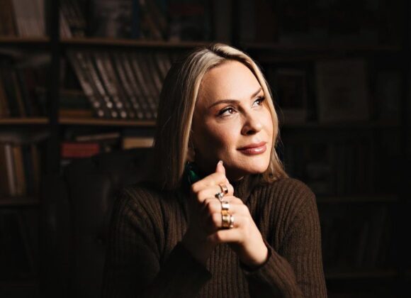 Maya Lell Natal: Um novo olhar sobre a Psicologia e Bem-Estar Maya Lell Natal: Um novo olhar sobre a Psicologia e Bem-Estar