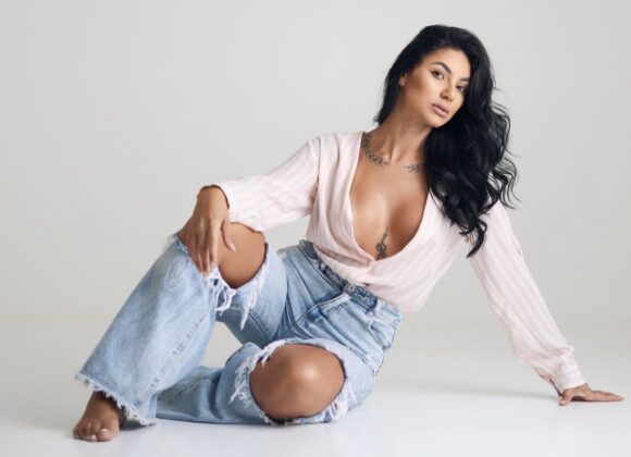 Musa da Semana: Giza Reis, instrumentadora cirúrgica com paixão pelo cuidado e precisão