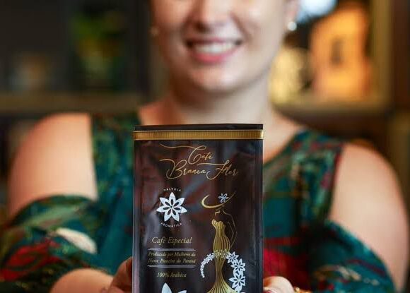 Cafés Especiais de Mulheres do Norte Pioneiro do Paraná Rumo à Expo Café Chile afés Especiais de Mulheres do Norte Pioneiro do Paraná Rumo à Expo Café Chile