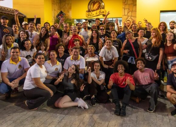 Produção de longa-metragem mexe com a rotina e a economia de cidades do interior do Paraná Produção de longa-metragem mexe com a rotina e a economia de cidades do interior do Paraná