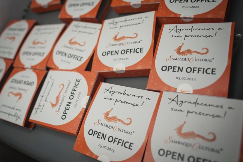 Sambaqui Cultural inaugura nova sede em Curitiba enquanto comemora duas décadas das filmagens do premiadíssimo "Visita Íntima" Sambaqui Cultural inaugura nova sede em Curitiba enquanto comemora duas décadas das filmagens do premiadíssimo "Visita Íntima"