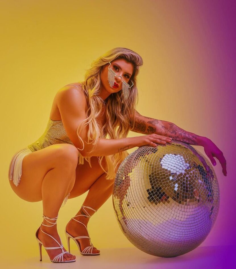 Musa da Semana: A Influencer Fitness que Inspira Saúde e Beleza WhatsApp Image 2024-07-17 at 09.06.49 (4)