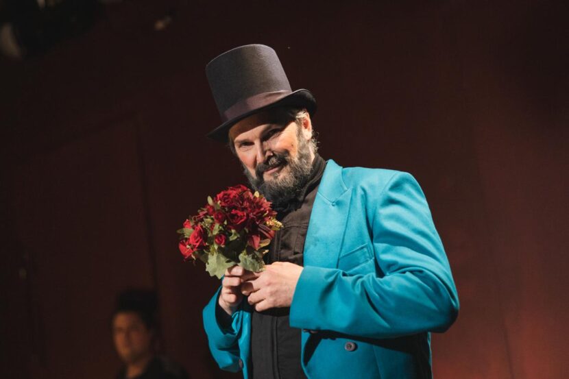 Espetáculo da trupe Ave Lola, que já foi sucesso em várias cidades do Brasil e na Dinamarca, volta a ser apresentado de 5 a 28 de julho em Curitiba