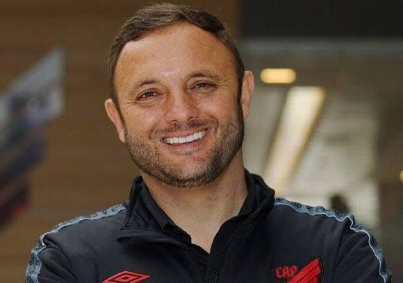 Athletico Faz Mudanças no Departamento de Futebol WhatsApp Image 2024-07-30 at 16.08.26 (9)