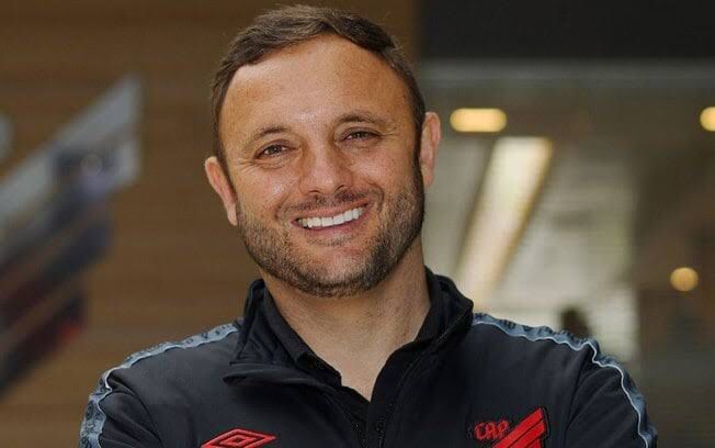 Athletico Faz Mudanças no Departamento de Futebol WhatsApp Image 2024-07-30 at 16.08.26 (9)