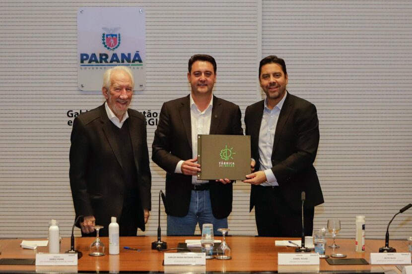 @ Estado Recebe Projeto da Fábrica de Ideias, Novo Centro de Inovação em Curitiba Estado Recebe Projeto da Fábrica de Ideias, Novo Centro de Inovação em Curitiba