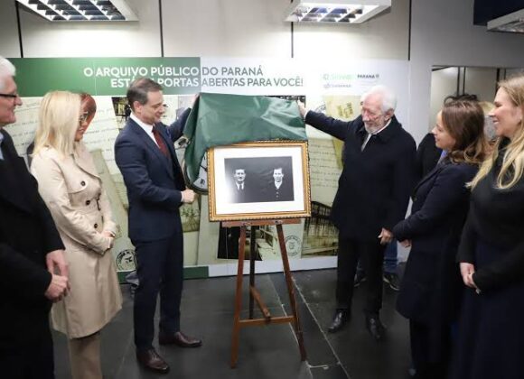 Raízes: jornada dos imigrantes é retratada em exposição no Arquivo Público do Paraná