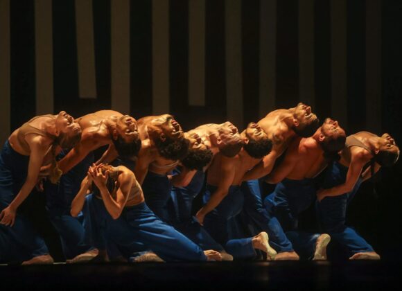 Teatro José Maria Santos Recebe Peça Baseada na Obra de Paulo Leminski