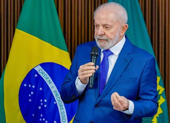 @ Venezuela: Lula Diz Que 'não quer se comportar de forma apaixonada' Sobre Eleições, e que Maduro 'está devendo explicação' Venezuela: Lula Diz Que 'não quer se comportar de forma apaixonada