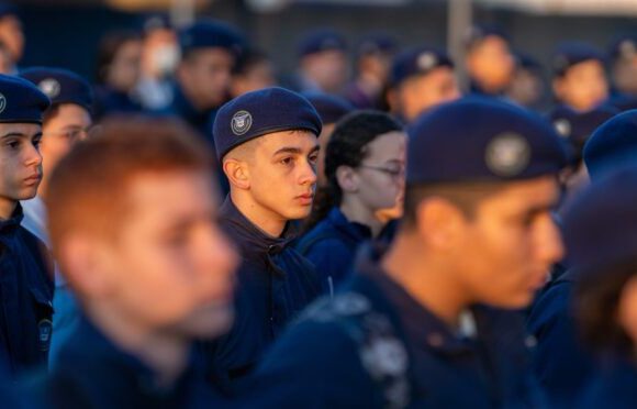 Paraná, Goiás e Ceará em Destaque: Confira Ideb por Estados nos Ensinos Fundamental e Médio