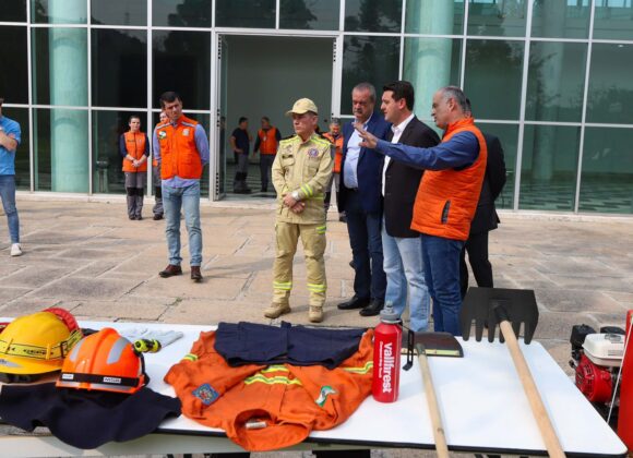 Força-tarefa: Estado anuncia 500 brigadistas e R$ 24 milhões para combater incêndios Força-tarefa: Estado anuncia 500 brigadistas e R$ 24 milhões para combater incêndios