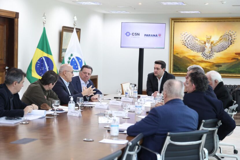 CSN anuncia Investimento de R$ 3 bilhões na produção de cimento e calcário em Itaperuçu CSN anuncia Investimento de R$ 3 bilhões na produção de cimento e calcário em Itaperuçu