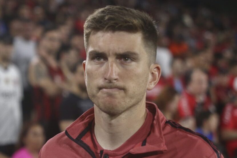 .Com a fórmula da desgraça, o Athletico perde e Petraglia ganha Com a fórmula da desgraça, o Athletico perde e Petraglia ganha