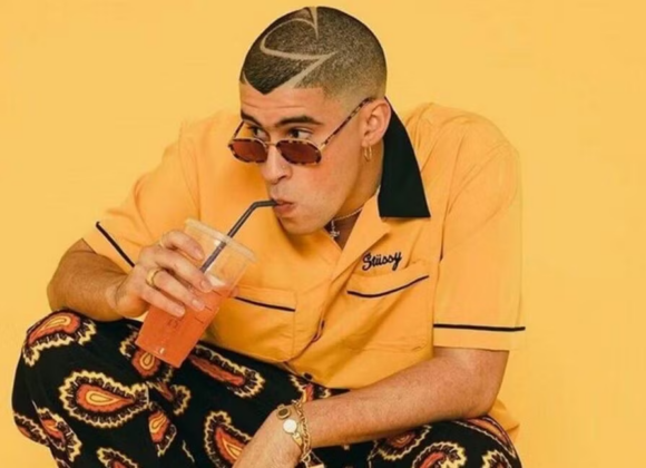 Bad Bunny se posiciona em relação as eleições americanas a favor de Kamala Harris Bad-Bunny-se-posiciona-em-relação-as-eleições-americanas-a-favor-de-Kamala-Harris (1)