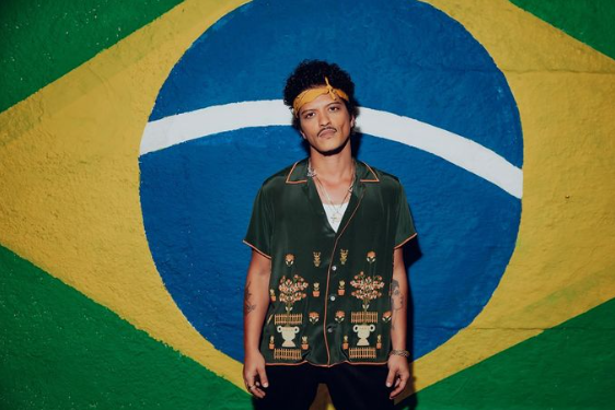 Bruno Mars está em Curitiba para shows quinta e sexta no Couto Pereira Bruno Mars está em Curitiba para shows quinta e sexta no Couto Pereira