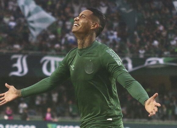 Coritiba pode voltar a primeira divisão do brasileirão com efeito Alef Manga