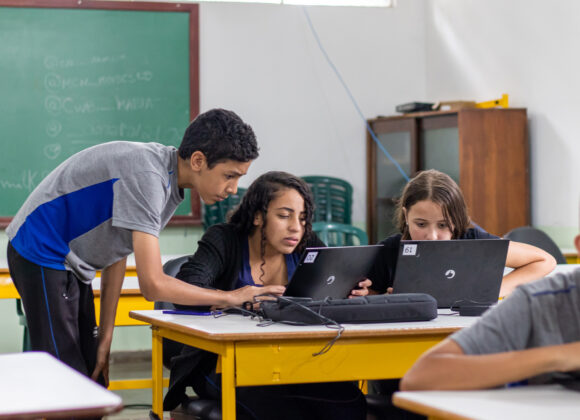 Estado do Paraná tem a melhor educação do país com formação e estrutura Educação em Tempo Integral tem novidades com Novo Ensino Médio -