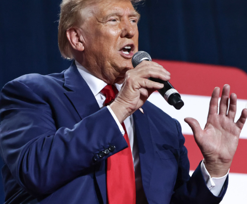 Ex-presidente Donald Trump critica presidente ucraniano por conflito envolvendo a Rússia Ex-presidente Donald Trump critica presidente ucraniano por conflito envolvendo a Rússia