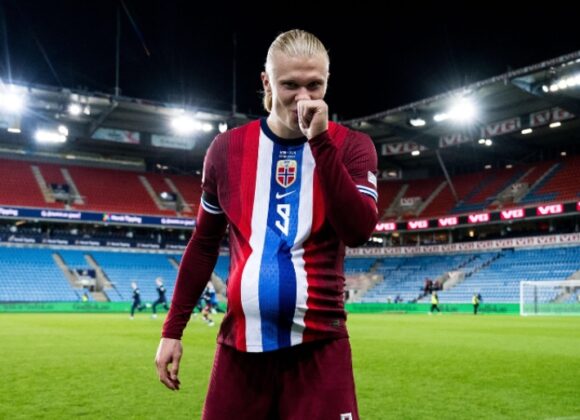 Haaland se torna maior artilheiro da história de sua seleção