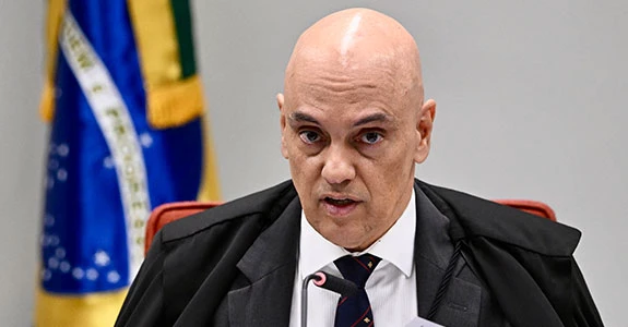 Oposição busca impeachment de Moraes entre os turnos das eleições