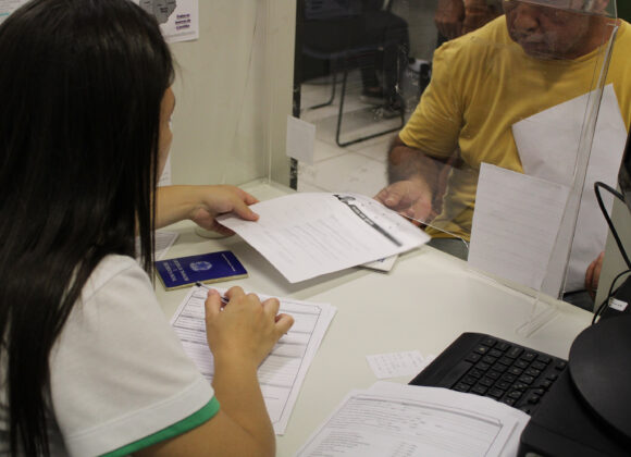 Paraná tem mais de 22 mil vagas de emprega na última semana de outubro Paraná tem mais de 22 mil vagas de emprega na última semana de outubro