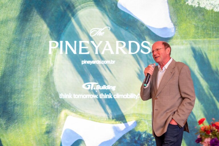 WhatsApp Image 2024-10-14 at 13.10.29 (2)