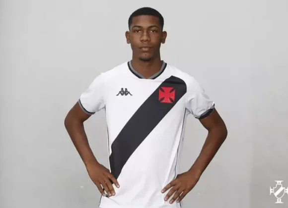 John Textor faz proposta de mais de R$ 80 milhões por atacante do Vasco