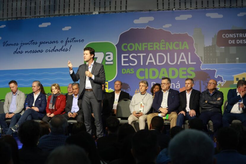 7ª Conferência Estadual das Cidades discute futuro dos municípios paranaenses 7ª Conferência Estadual das Cidades discute futuro dos municípios paranaenses
