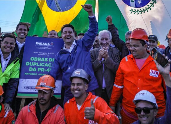 Governador dá início à duplicação em concreto da PR-412 entre Matinhos e Pontal do Paraná Governador dá início à duplicação em concreto da PR-412 entre Matinhos e Pontal do Paraná
