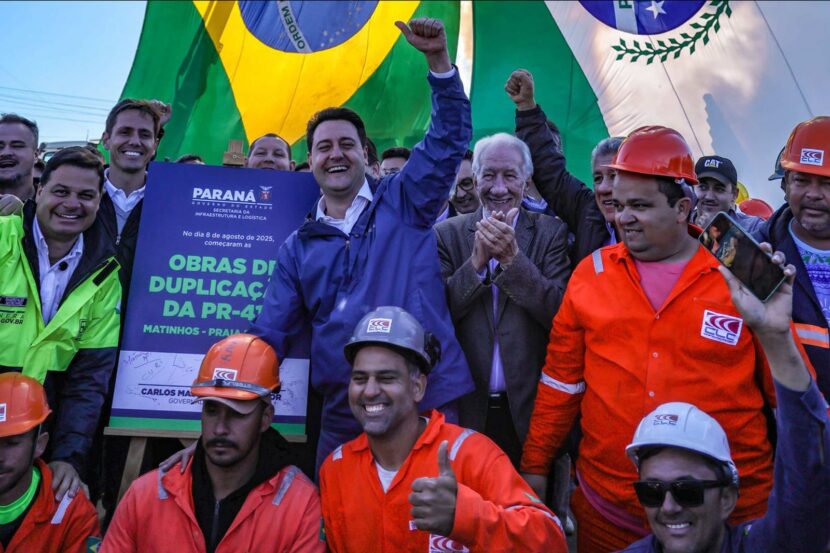 Governador dá início à duplicação em concreto da PR-412 entre Matinhos e Pontal do Paraná Governador dá início à duplicação em concreto da PR-412 entre Matinhos e Pontal do Paraná