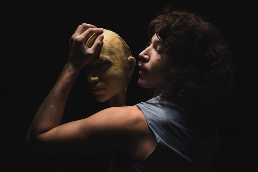 Ave Lola apresenta nova montagem de “Romeu e Julieta” em Curitiba