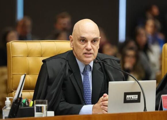 Moraes alerta bancos brasileiros sobre riscos de cumprir sanções estrangeiras Moraes alerta bancos brasileiros sobre riscos de cumprir sanções estrangeiras