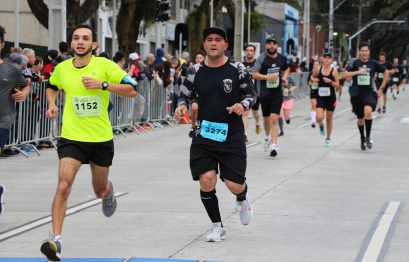 Tradição e esporte marcam a 27ª Corrida da Polícia Militar em Curitiba Tradição e esporte marcam a 27ª Corrida da Polícia Militar em Curitiba